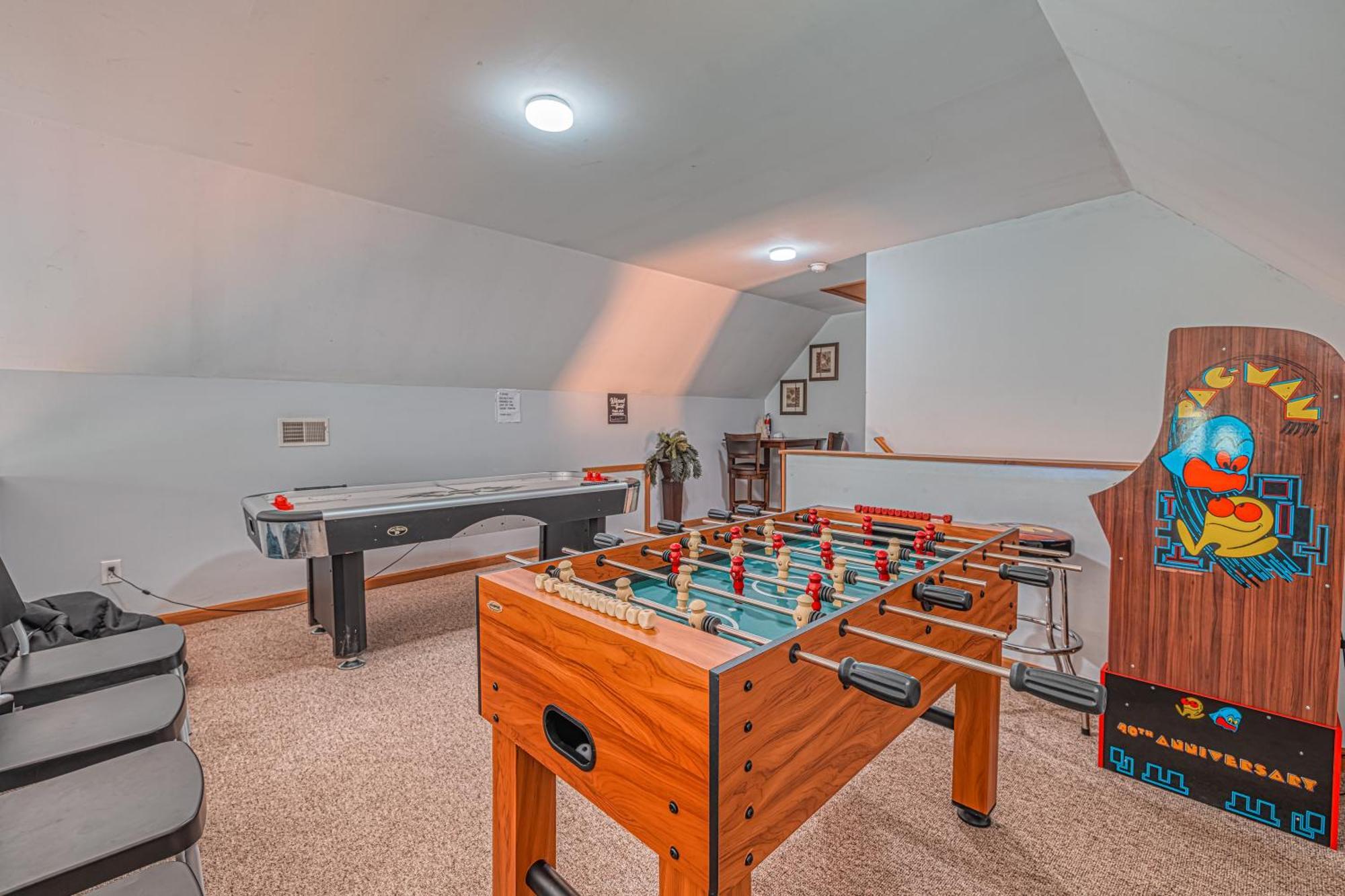 Grand Antilia - 6br W Hot Tub,gameroom & Bonusroom